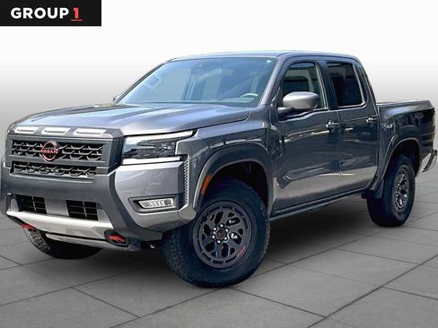 Used 2026 Nissan Frontier PRO-4X AWD/4WD image 1