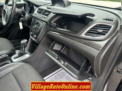 Used 2016 Buick Encore Convenience FWD image 37