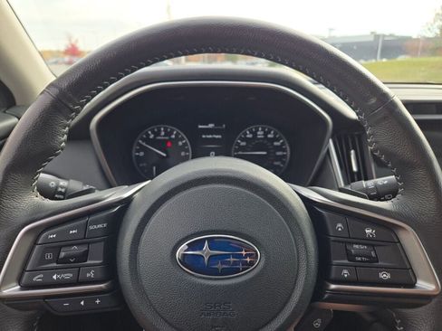 Used 2023 Subaru Outback Limited image 32