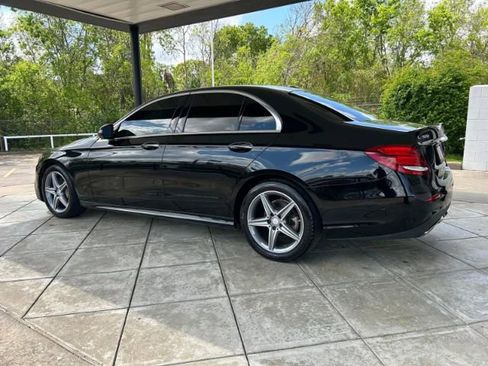 Used 2017 Mercedes-Benz E 300 image 2