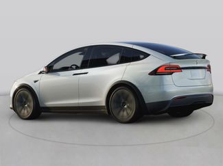 Used 2022 Tesla Model X Plaid video 1