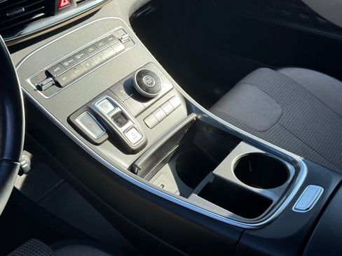 Used 2021 Hyundai Santa Fe SEL w/ Convenience Package image 21