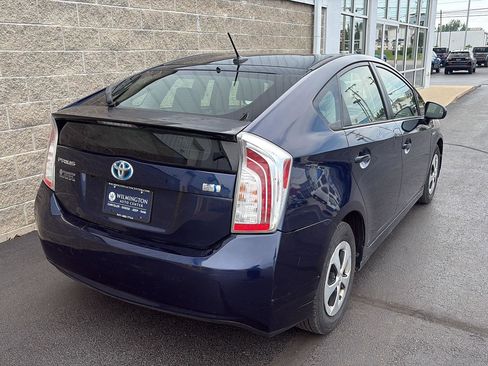 Used 2012 Toyota Prius Three w/ Preferred Accessory Pkg FWD image 3