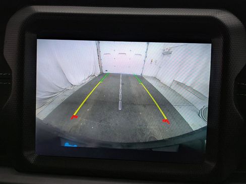 Used 2022 Jeep Wrangler Unlimited Sahara w/ Cold Weather Group image 11