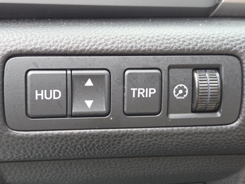 Used 2020 Honda Accord Touring image 15