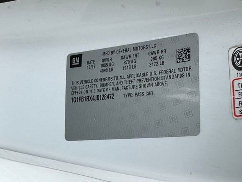 Used 2018 Chevrolet Camaro LT image 33