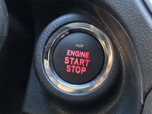 Used 2023 Subaru Crosstrek 2.5i Limited w/ Moonroof Package image 22