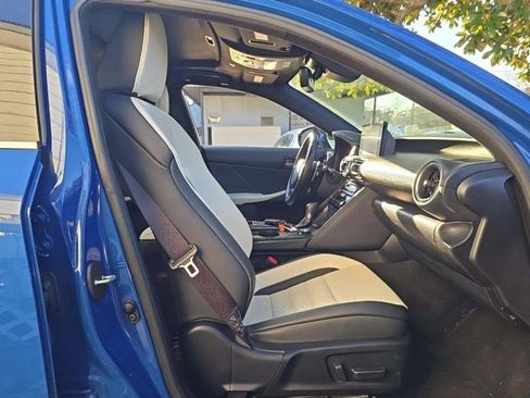 Used 2021 Lexus IS 350 F Sport image 10