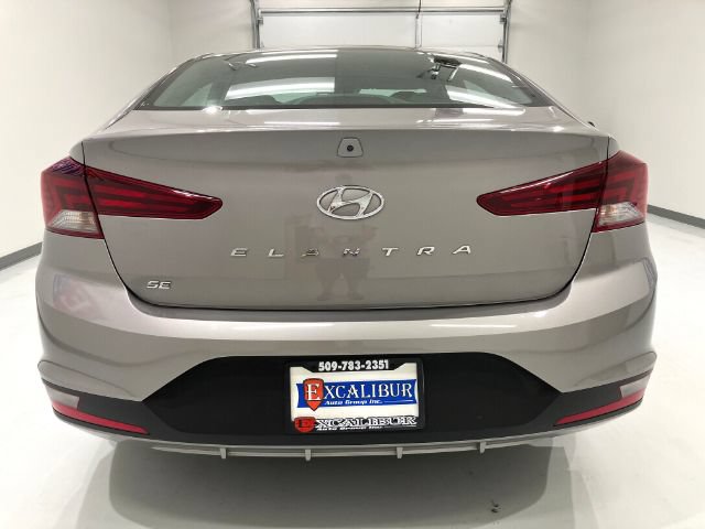 Used 2020 Hyundai Elantra SE w/ Cargo Package (C1) FWD image 10