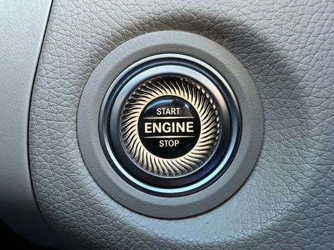 Certified 2022 Mercedes-Benz GLC 300 GLC 300 image 22