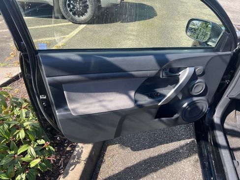 Used 2014 Scion tC image 10