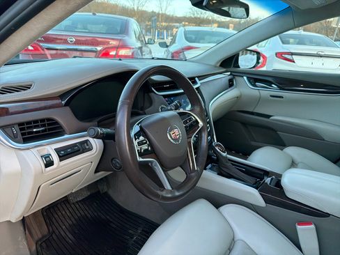 Used 2015 Cadillac XTS Platinum image 18