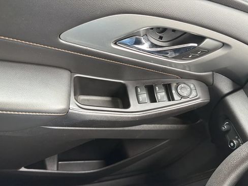 Used 2019 Chevrolet Traverse LS FWD image 22