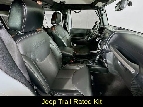 Used 2018 Jeep Wrangler Unlimited Sport image 32