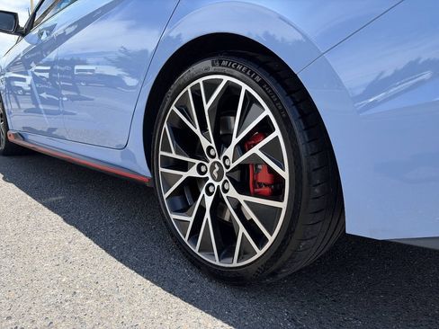 Used 2022 Hyundai Elantra N FWD image 4