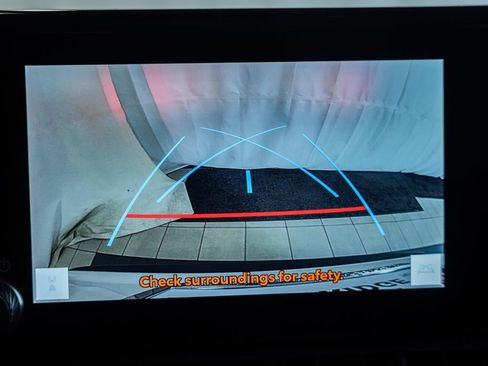 Used 2024 Toyota RAV4 LE image 33