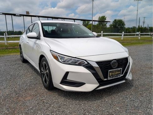 Used 2023 Nissan Sentra SV FWD image 3