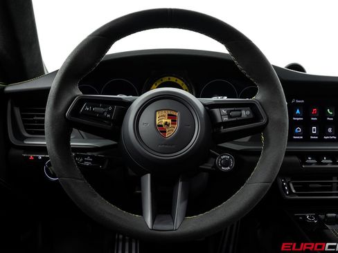 Used 2022 Porsche 911 GT3 RWD image 28