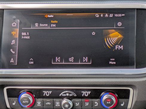 Used 2023 Audi Q3 2.0T Premium Plus w/ Premium Plus Package image 20