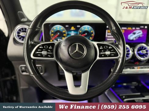 Used 2021 Mercedes-Benz GLB 250 4MATIC image 24