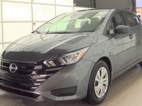 Used 2023 Nissan Versa S w/ Trunk Package image 1
