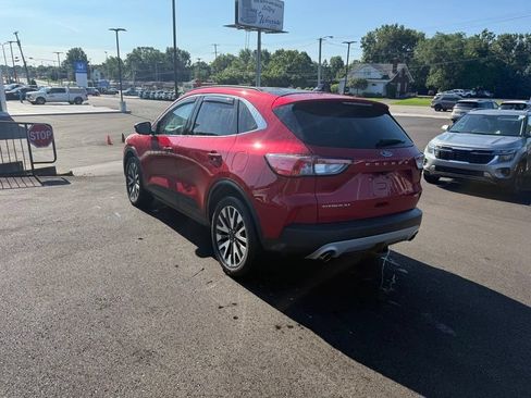 Used 2020 Ford Escape Titanium AWD/4WD image 6