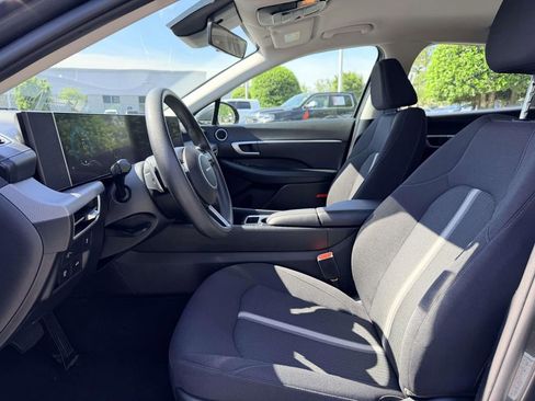 Used 2025 Hyundai Sonata SEL FWD image 20