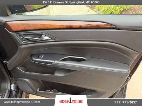 Used 2015 Cadillac SRX Luxury FWD image 16