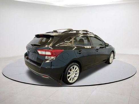 Used 2019 Subaru Impreza 2.0i Premium image 6