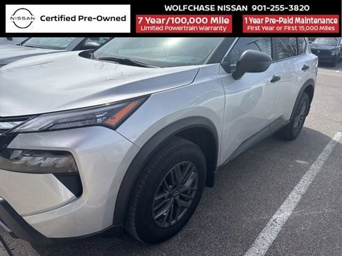 Certified 2024 Nissan Rogue S image 4