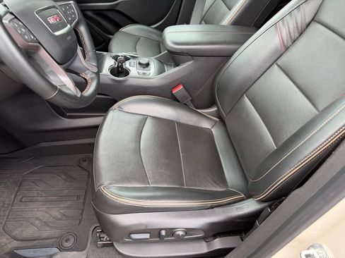 Used 2023 GMC Terrain AT4 w/ Infotainment Package II AWD/4WD image 15