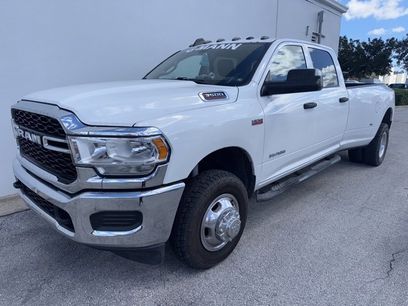 Used 2020 RAM 3500 Tradesman w/ Chrome Appearance Group