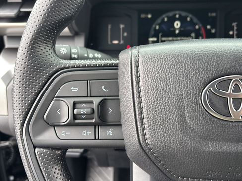 New 2026 Toyota Tacoma SR5 AWD/4WD image 18