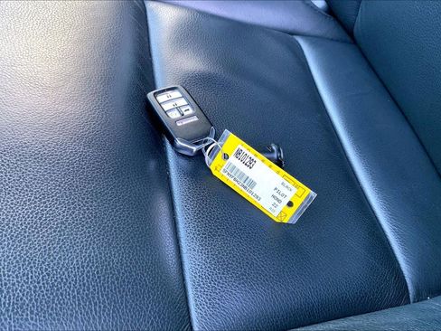 Used 2022 Honda Pilot Special Edition image 14