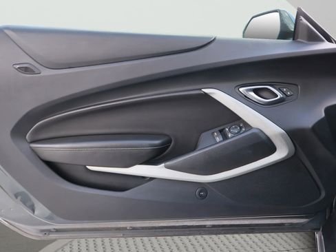 Used 2017 Chevrolet Camaro SS image 22