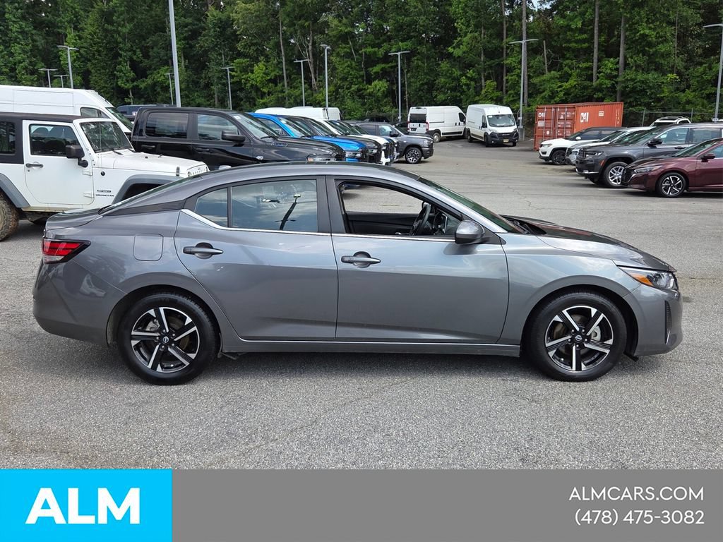 Used 2024 Nissan Sentra SV FWD image 13