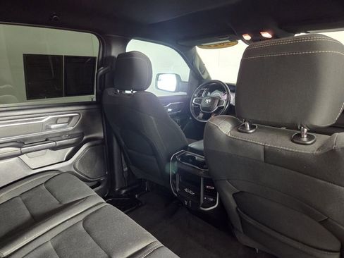 Used 2020 RAM 1500 Big Horn RWD image 31