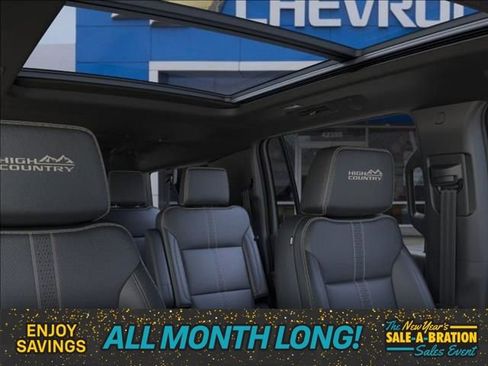 New 2025 Chevrolet Suburban High Country image 24