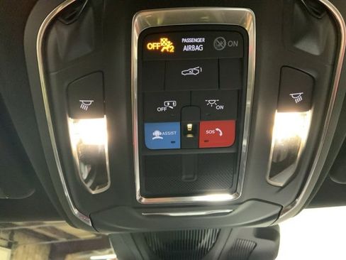 Used 2024 Dodge Charger R/T w/ Plus Group image 38