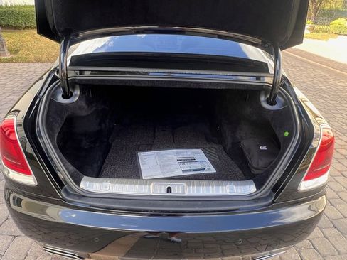 Used 2019 Rolls-Royce Wraith image 7