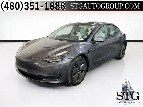 Used 2023 Tesla Model 3 Standard Range image 1