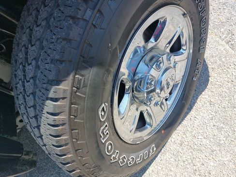 Used 2024 RAM 2500 Tradesman w/ Chrome Appearance Group AWD/4WD image 34