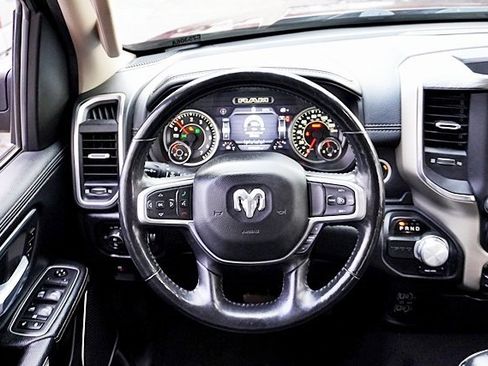 Used 2019 RAM 1500 Laramie image 20