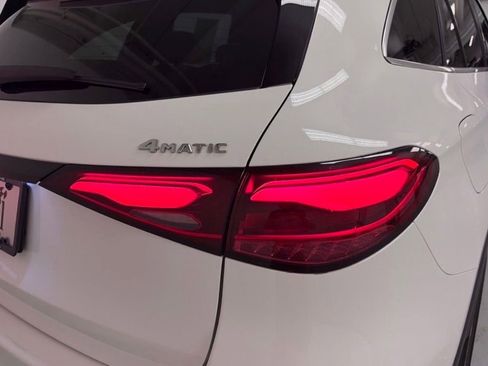 Certified 2026 Mercedes-Benz GLC 300 4MATIC image 9
