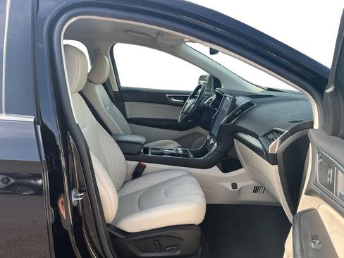 Used 2023 Ford Edge Titanium w/ Cargo Accessory Package AWD/4WD image 22