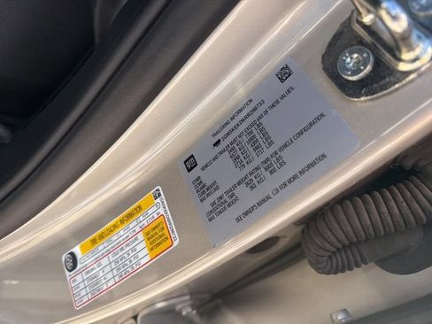 Used 2024 Chevrolet Suburban RST w/ Luxury Package image 15