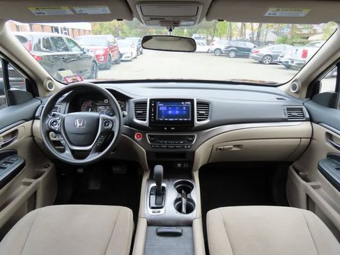 Used 2016 Honda Pilot EX image 19