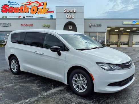 New 2026 Chrysler Voyager LX image 1