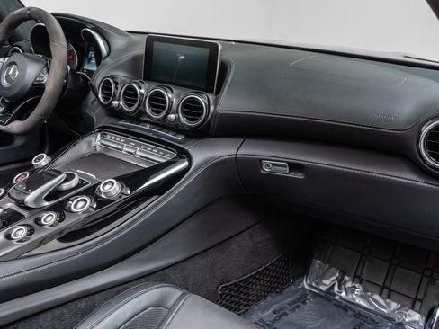 Used 2018 Mercedes-Benz AMG GT C image 14