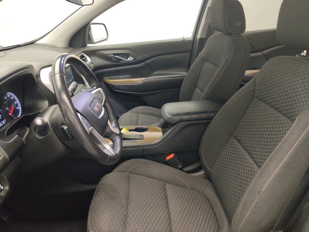 Used 2019 GMC Acadia SLE FWD image 17